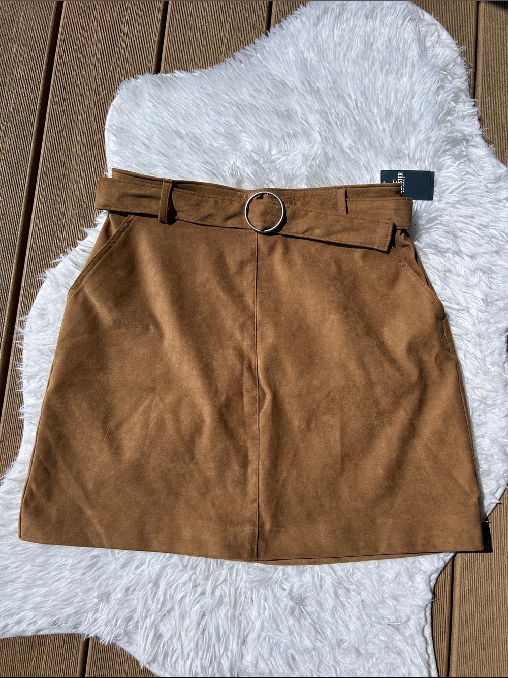 Hollister Chestnut Brown Faux Suede Ring-Belt Mini Skirt Size Small NEW